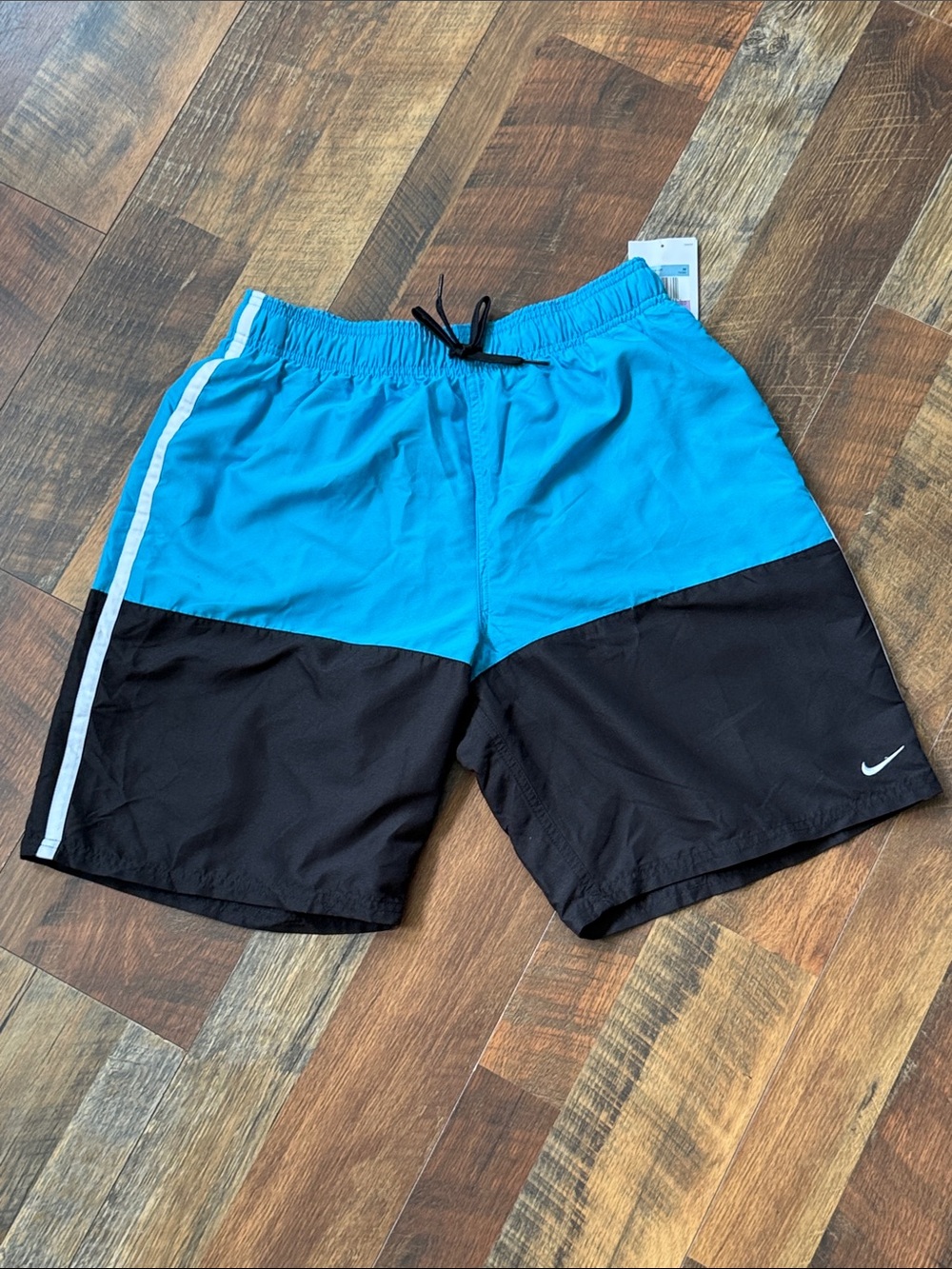 Nike Men’s Colorblock Swim Trunks Blue Black Size Medium NWT